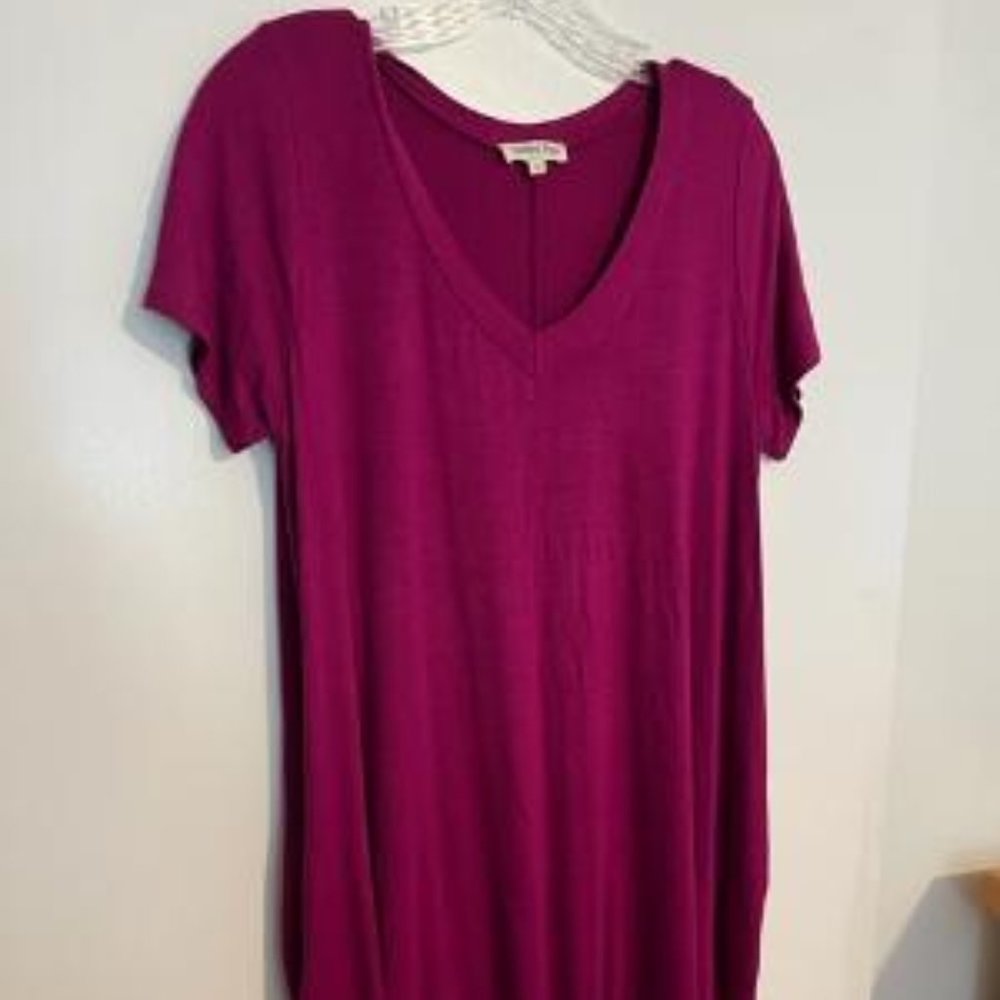 Dark Fuchsia T-Shirt Swing Dress w/Pockets, Size Small